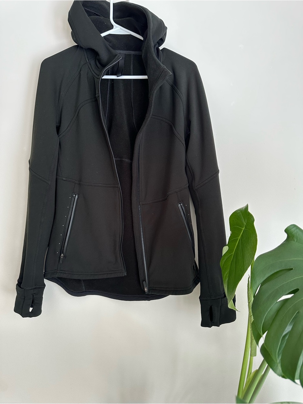 Lululemon Athletica Black Fleece Lined Hooded Zip-Up Jacket